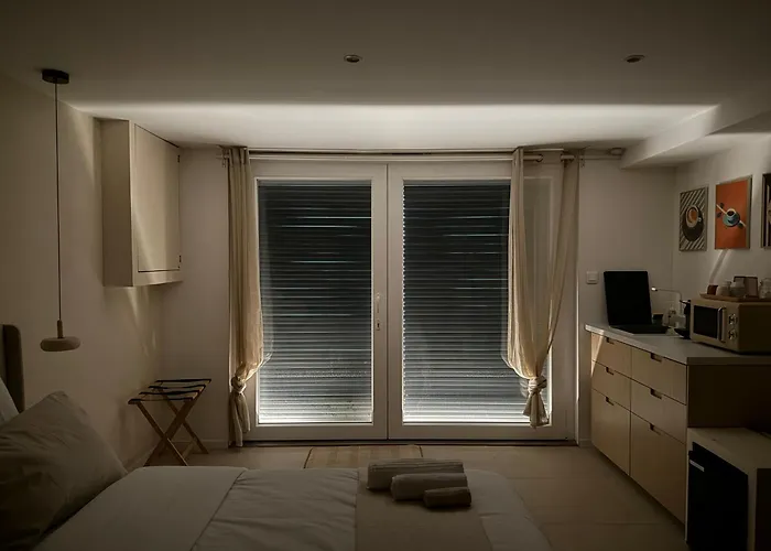 Suite L\'Aparte