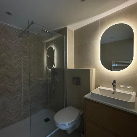 Suite L'Aparte Meyzieu Esterno foto