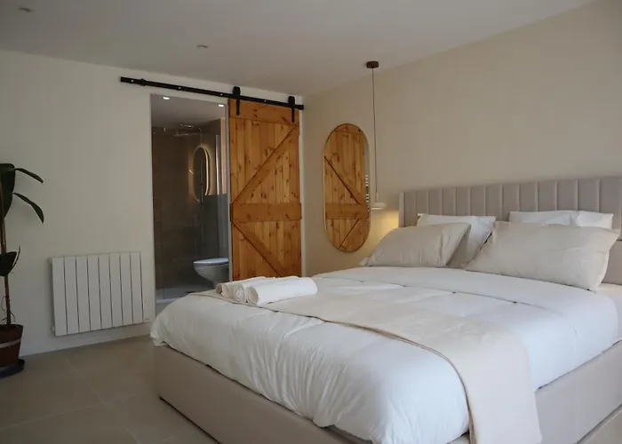 Suite L\'Aparte